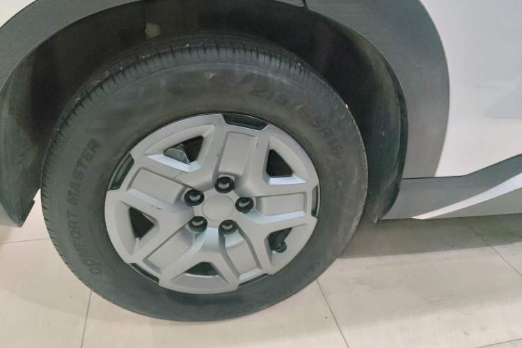 Used BYD Yuan UP 2024 401 km Active Version Exterior 3