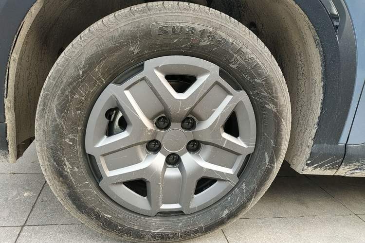Used BYD Yuan UP 2024 401 km Active Version Exterior 4
