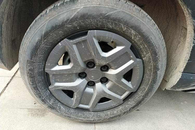 Used BYD Yuan UP 2024 401 km Active Version Exterior 5