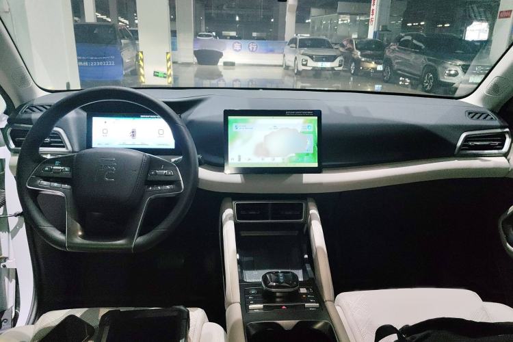 Used BYD Yuan UP 2024 401 km Active Version Interior 2