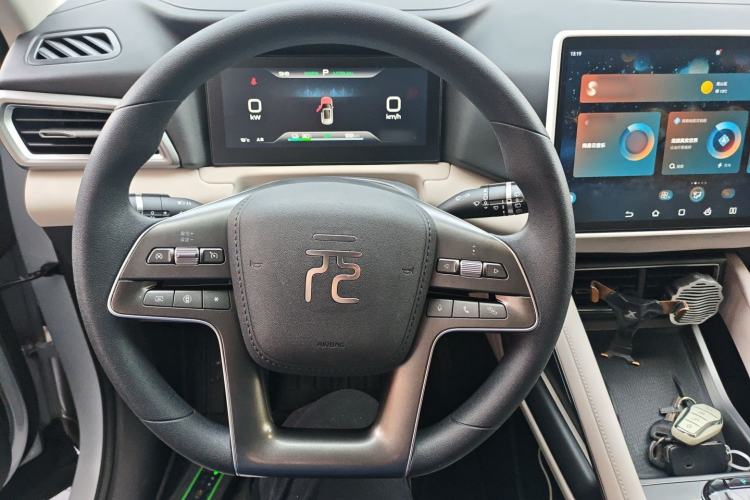 Used BYD Yuan UP 2024 401KM Leading Edition Steering Wheel