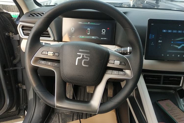 Used BYD Yuan UP 2024 401 km Active Version Steering Wheel