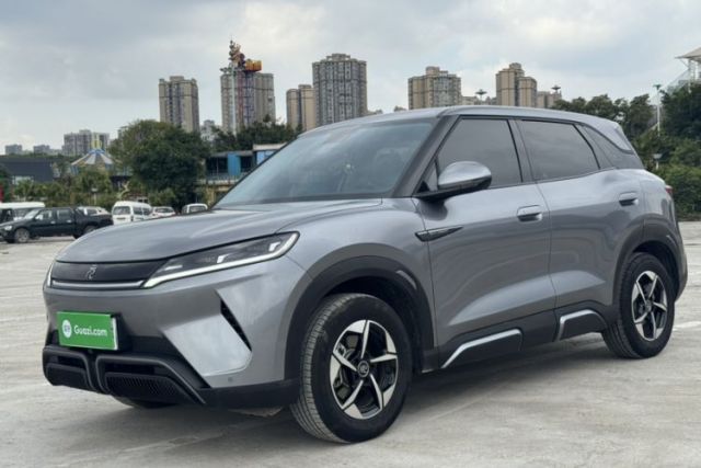 Used BYD Yuan UP 2024 401KM Leading Edition