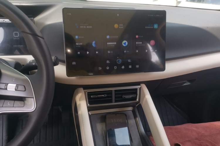 Used BYD Yuan UP 2024 401KM Beyond Edition Audio And AC Panel