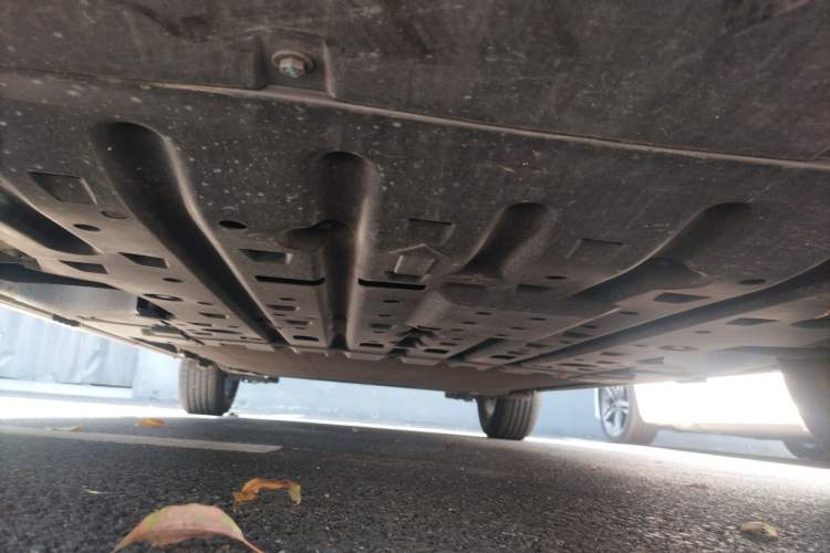 Used BYD Yuan UP 2024 401KM Leading Edition Chassis Front