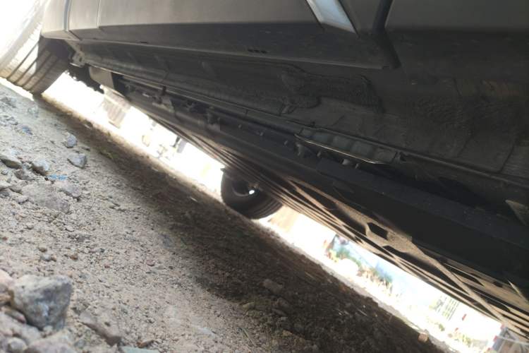 Used BYD Yuan UP 2024 401 km Active Version Chassis Front Right