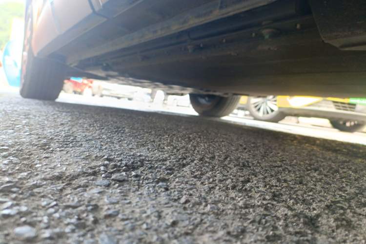 Used BYD Yuan UP 2024 401 km Active Version Chassis Rear Left