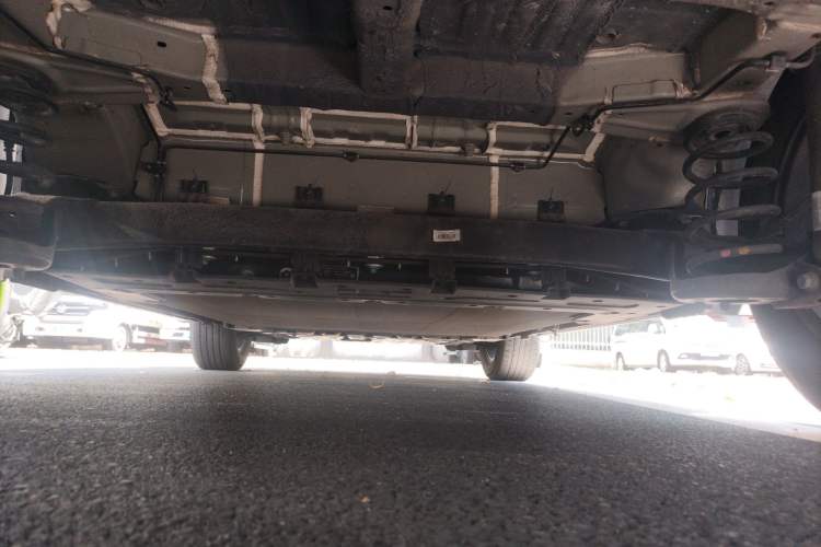 Used BYD Yuan UP 2024 401KM Leading Edition Chassis Rear