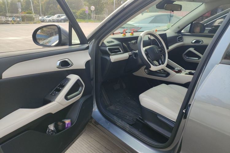 Used BYD Yuan UP 2024 401KM Leading Edition Driver Seat