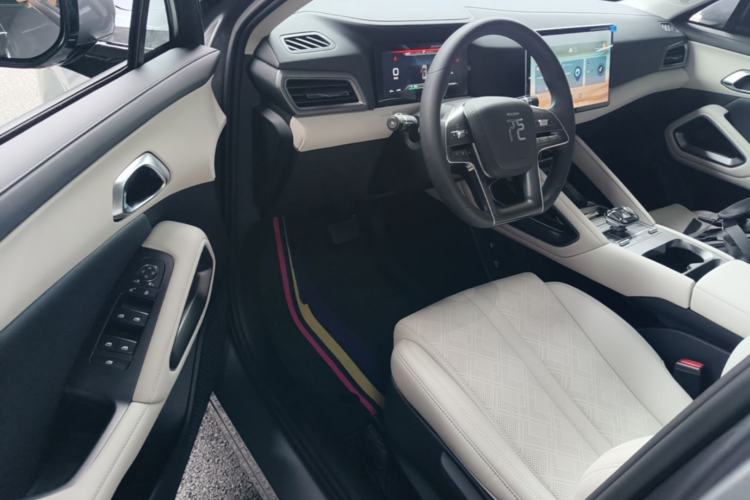 Used BYD Yuan UP 2024 401KM Leading Edition Driver Seat
