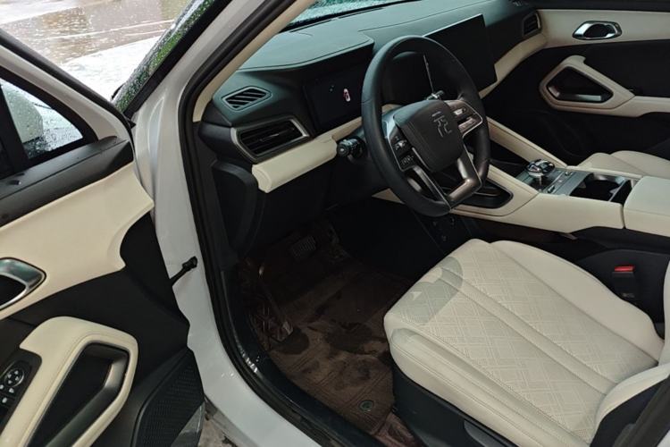 Used BYD Yuan UP 2024 401KM Leading Edition Driver Seat