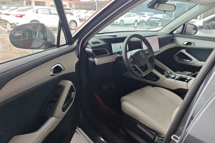 Used BYD Yuan UP 2024 401KM Leading Edition Driver Seat