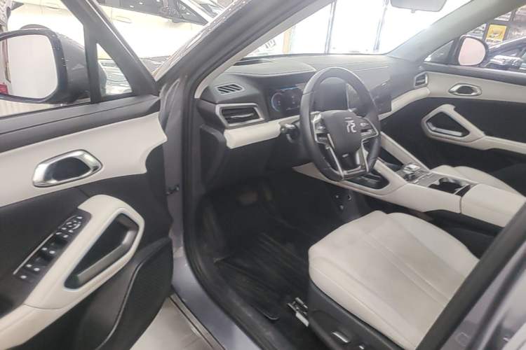 Used BYD Yuan UP 2024 401KM Beyond Edition Driver Seat