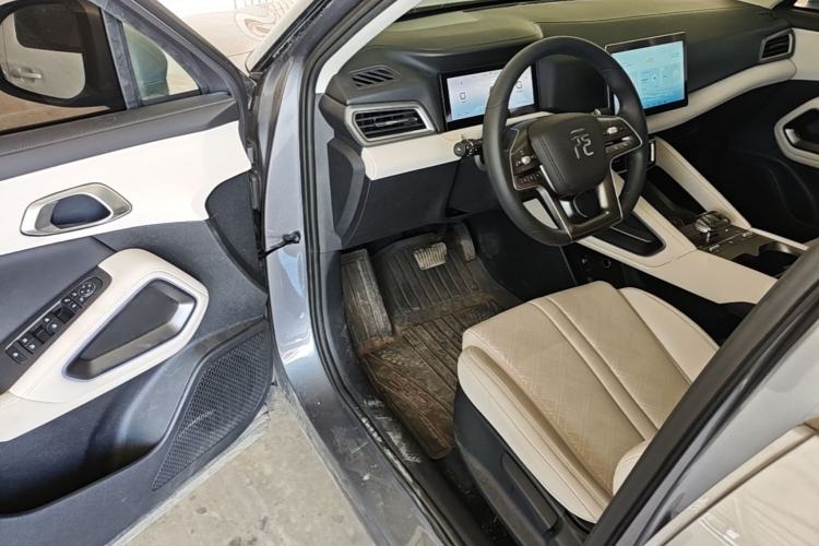 Used BYD Yuan UP 2024 401 km Active Version Driver Seat