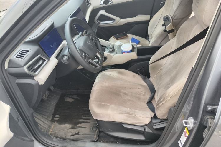 Used BYD Yuan UP 2024 401 km Active Version Driver Seat