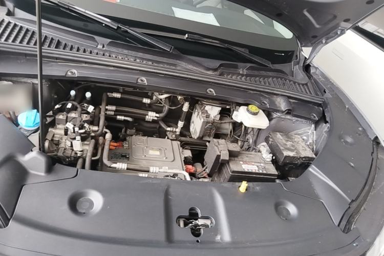 Used BYD Yuan UP 2024 401 km Active Version Engine Bay