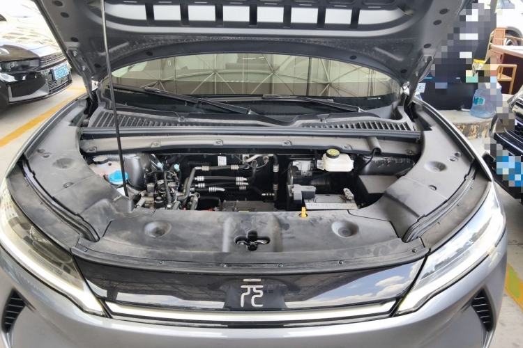 Used BYD Yuan UP 2024 401KM Leading Edition Engine Bay