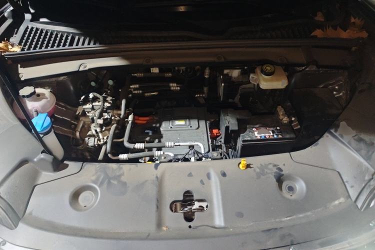 Used BYD Yuan UP 2024 401 km Active Version Engine Bay