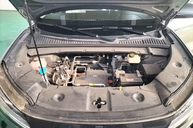 Used BYD Yuan UP 2024 401KM Beyond Edition Engine Bay