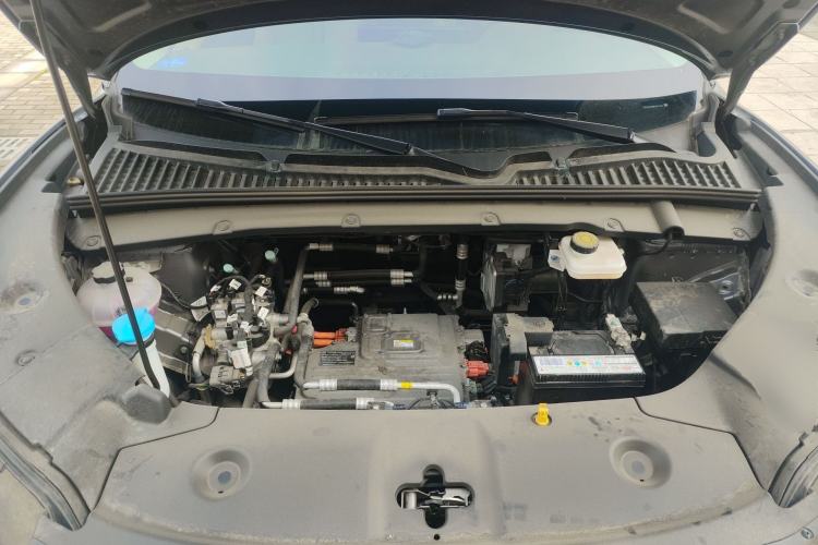 Used BYD Yuan UP 2024 401KM Leading Edition Engine Bay