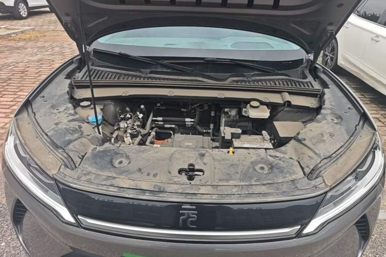 Used BYD Yuan UP 2024 401KM Leading Edition Engine Bay