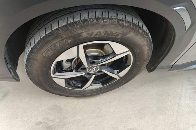 Used BYD Yuan UP 2024 401KM Beyond Edition Exterior 4