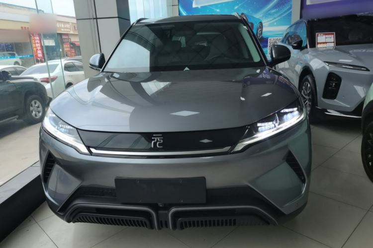 Used BYD Yuan UP 2024 401KM Beyond Edition Front