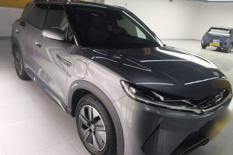 Used BYD Yuan UP 2024 401KM Beyond Edition Front Right 45 Deg