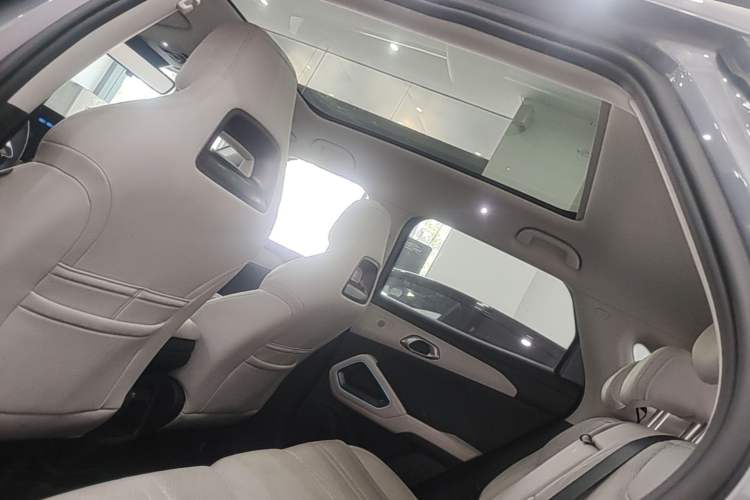 Used BYD Yuan UP 2024 401KM Beyond Edition Headliner