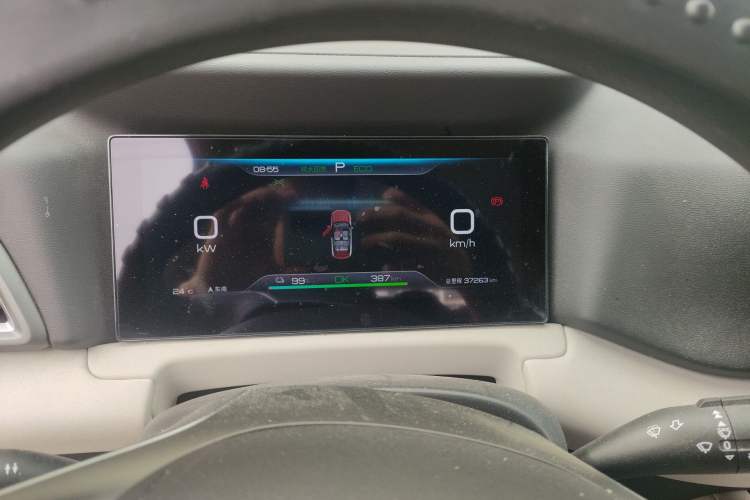 Used BYD Yuan UP 2024 401KM Leading Edition Instrument Cluster