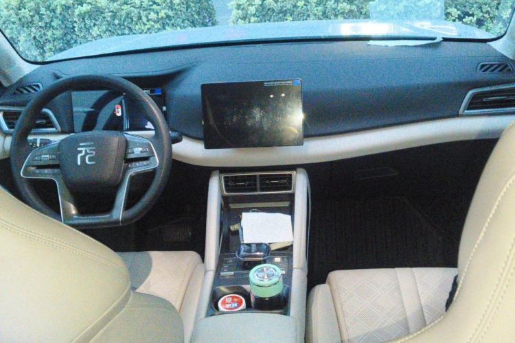 Used BYD Yuan UP 2024 401 km Active Version Interior 2