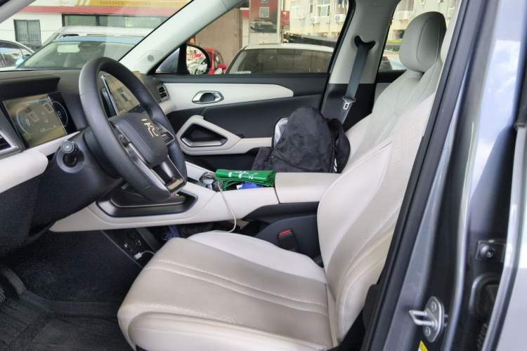 Used BYD Yuan UP 2024 401KM Leading Edition Left Front Seat