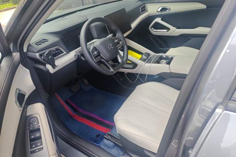 Used BYD Yuan UP 2024 401KM Leading Edition Left Front Seat