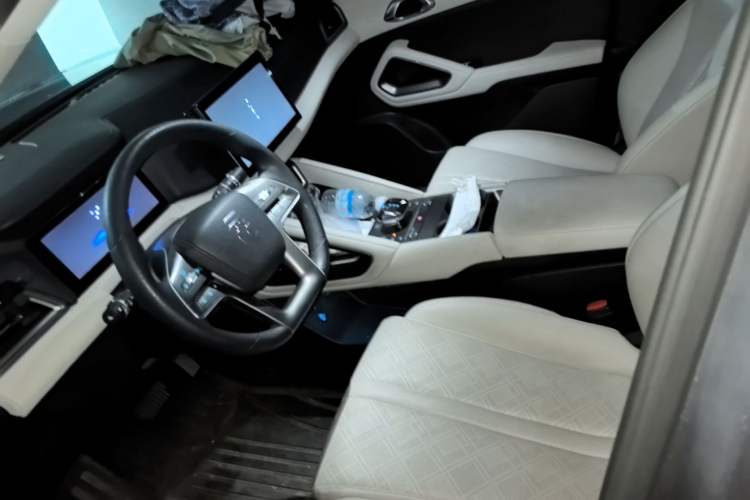Used BYD Yuan UP 2024 401 km Active Version Left Front Seat