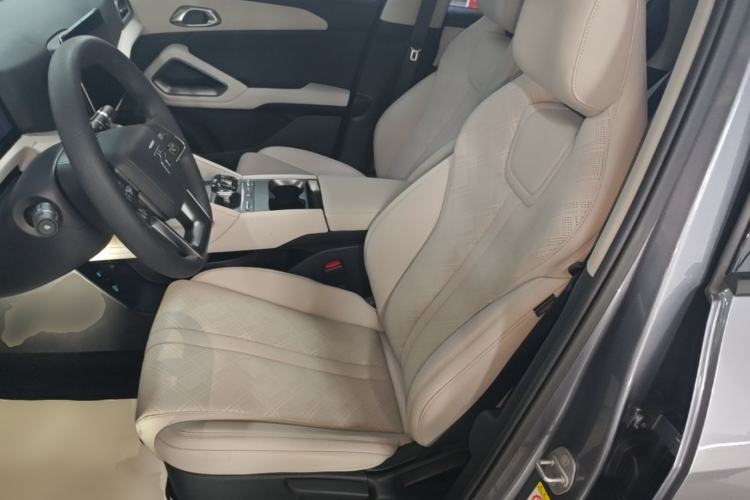 Used BYD Yuan UP 2024 401 km Active Version Left Front Seat