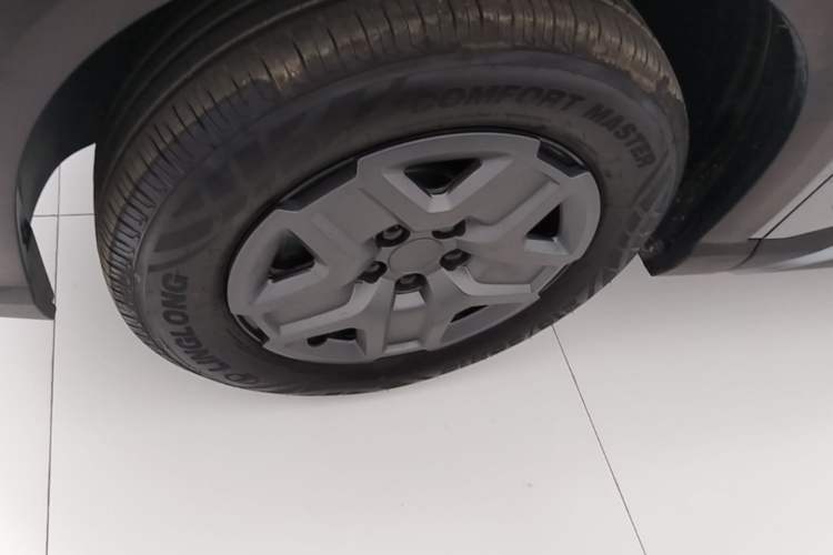 Used BYD Yuan UP 2024 401 km Active Version Left Front Wheel Hub
