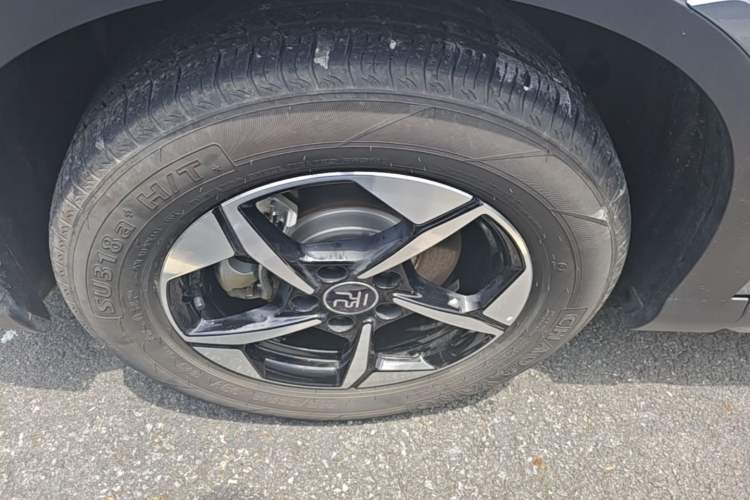 Used BYD Yuan UP 2024 401KM Beyond Edition Left Front Wheel Hub
