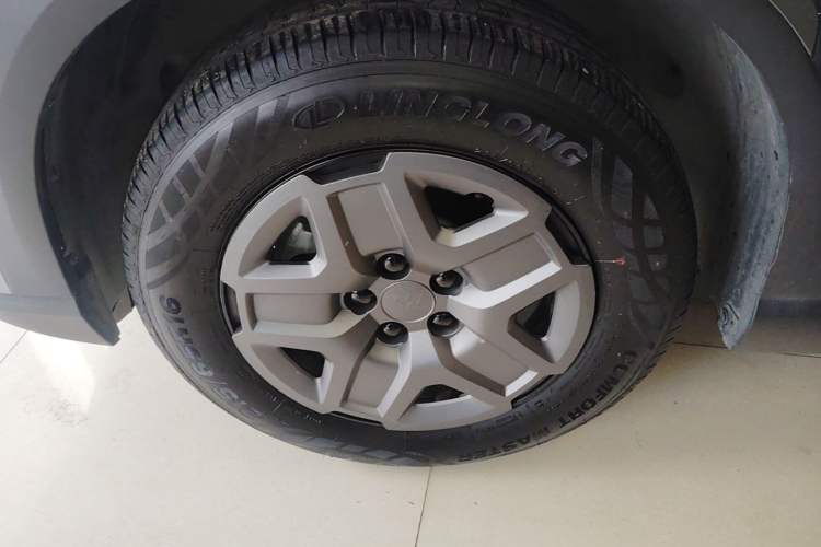 Used BYD Yuan UP 2024 401 km Active Version Left Front Wheel Hub