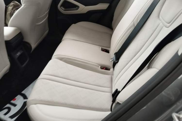 Used BYD Yuan UP 2024 401 km Active Version Left Rear Seat