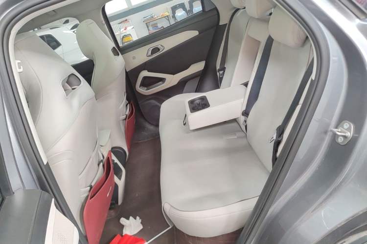 Used BYD Yuan UP 2024 401KM Beyond Edition Left Rear Seat