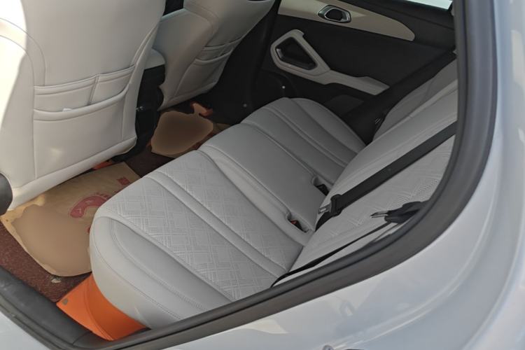 Used BYD Yuan UP 2024 401KM Leading Edition Left Rear Seat