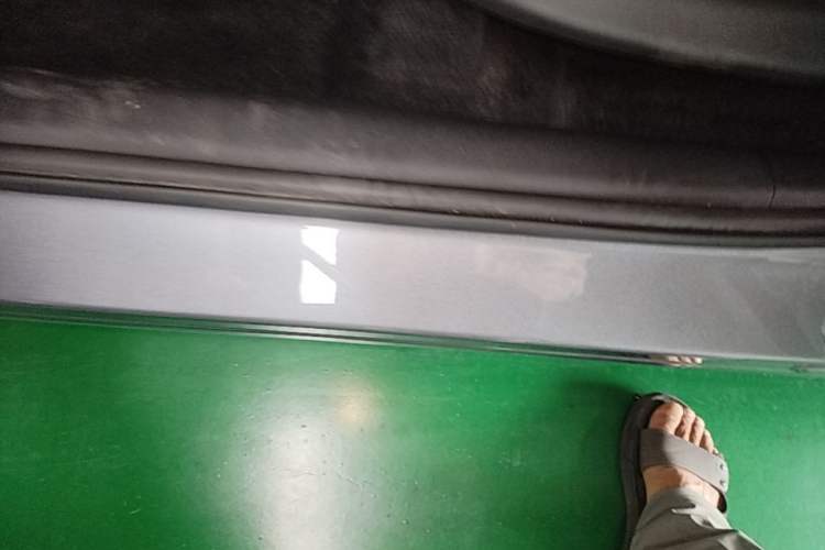 Used BYD Yuan UP 2024 401KM Leading Edition Left Side Sill