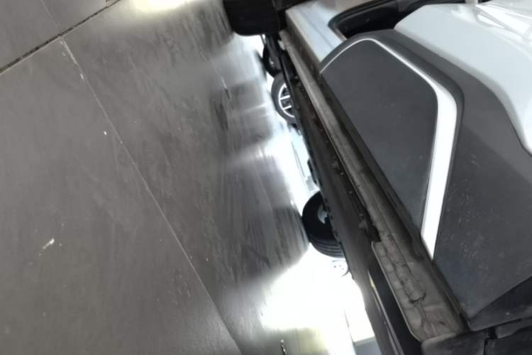 Used BYD Yuan UP 2024 401KM Leading Edition Left Side Sill