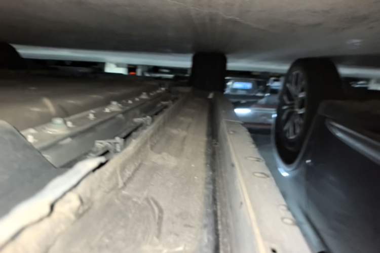 Used BYD Yuan UP 2024 401 km Active Version Left Side Sill