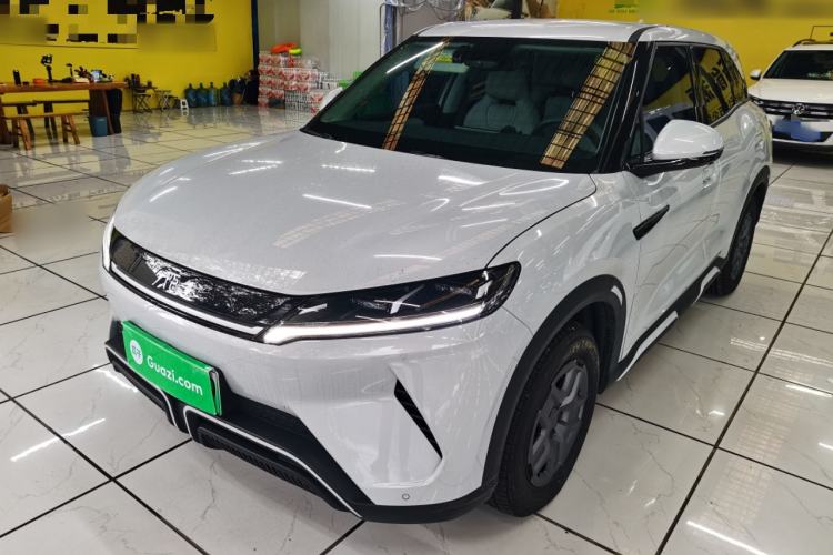 BYD Yuan UP 2024 401 km Active Version