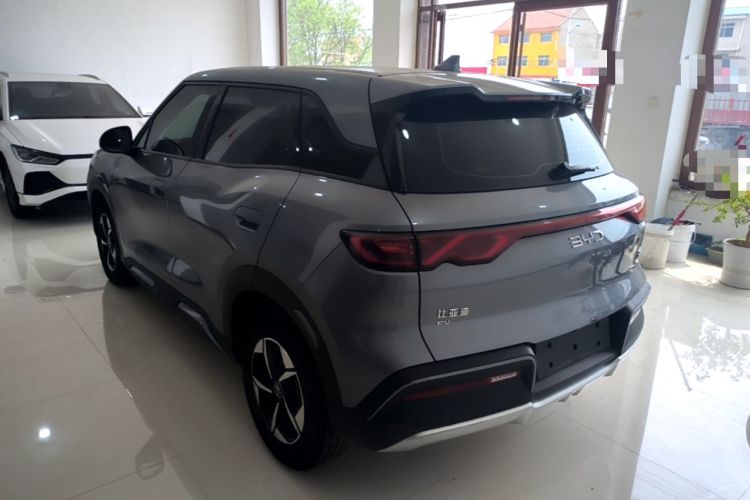 Used BYD Yuan UP 2024 401KM Leading Edition Rear Left 45 Deg
