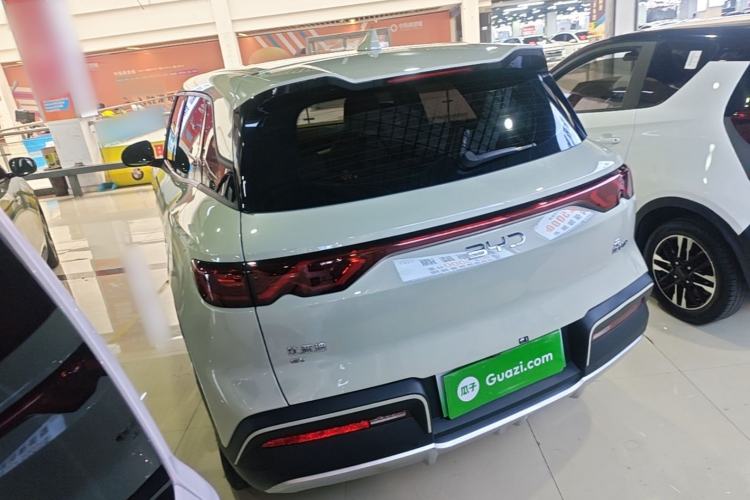 Used BYD Yuan UP 2024 401KM Leading Edition Rear Left 45 Deg