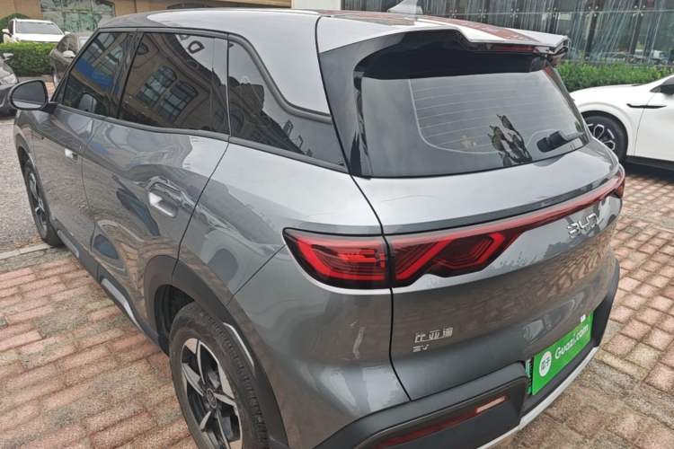 Used BYD Yuan UP 2024 401KM Leading Edition Rear Left 45 Deg