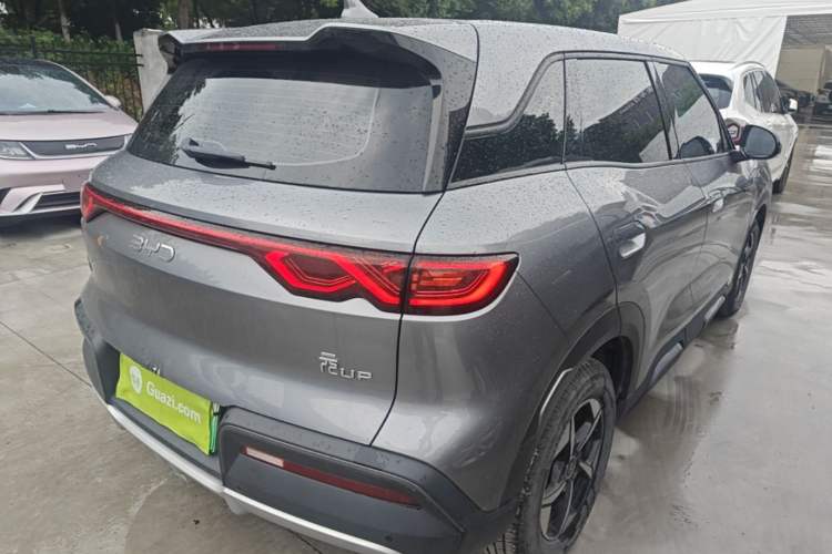 Used BYD Yuan UP 2024 401KM Leading Edition Rear Right 45 Deg