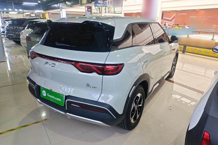 Used BYD Yuan UP 2024 401KM Leading Edition Rear Right 45 Deg